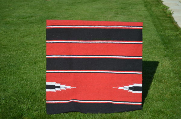 PAD NAVAJO ROUGE-NOIR